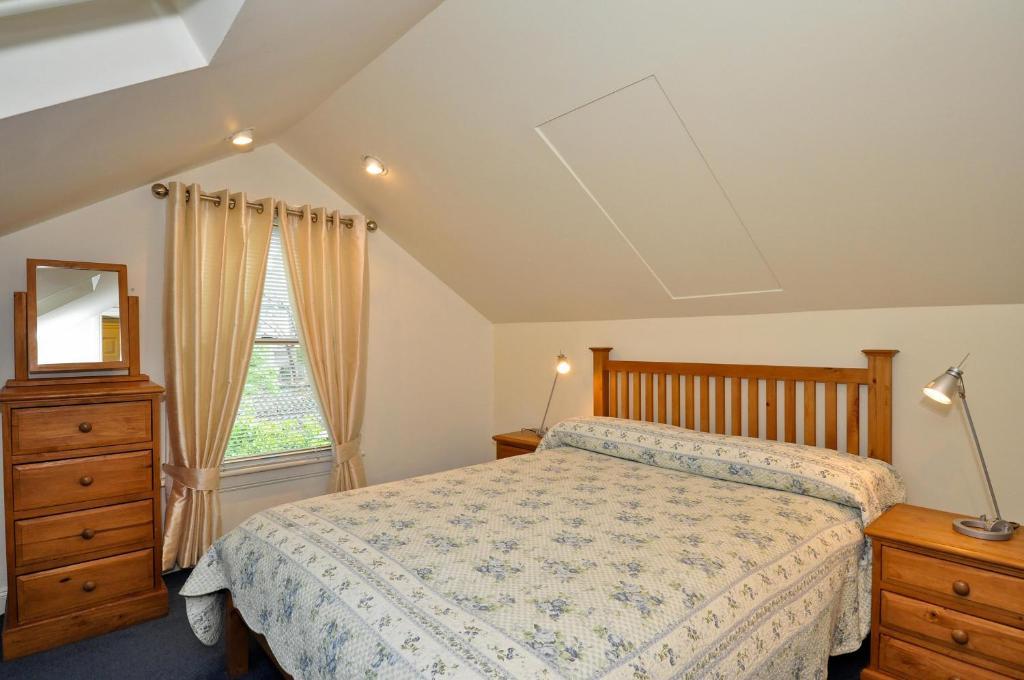 Ash Grove House Bed & Breakfast Galway Bilik gambar